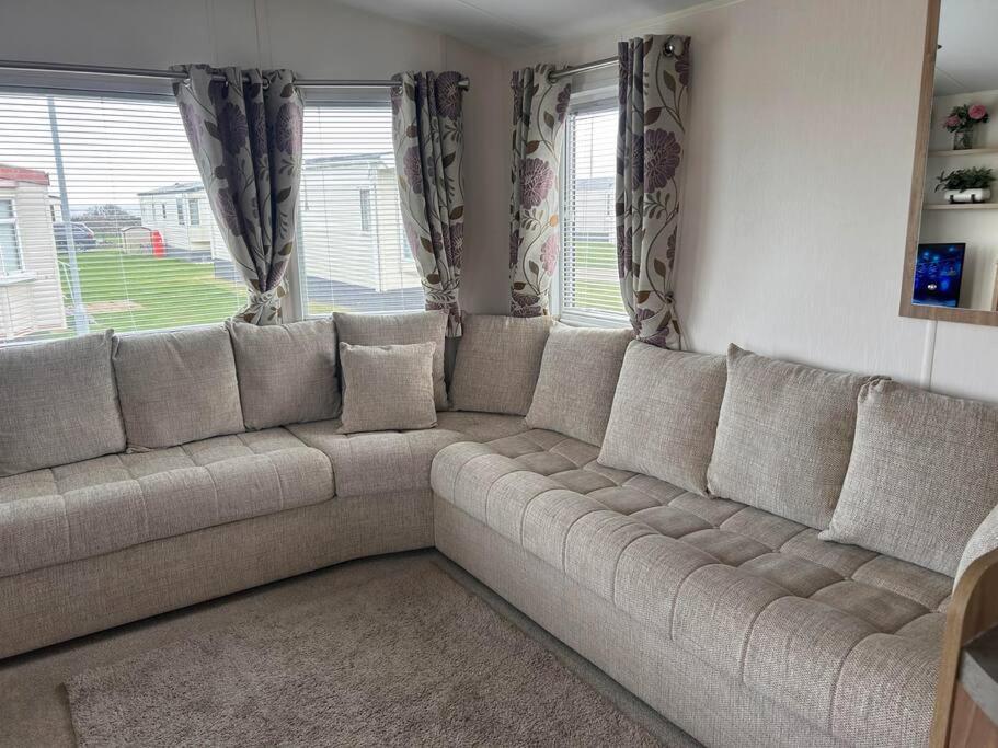 Red Lion Caravan Park, Arbroath Exteriör bild